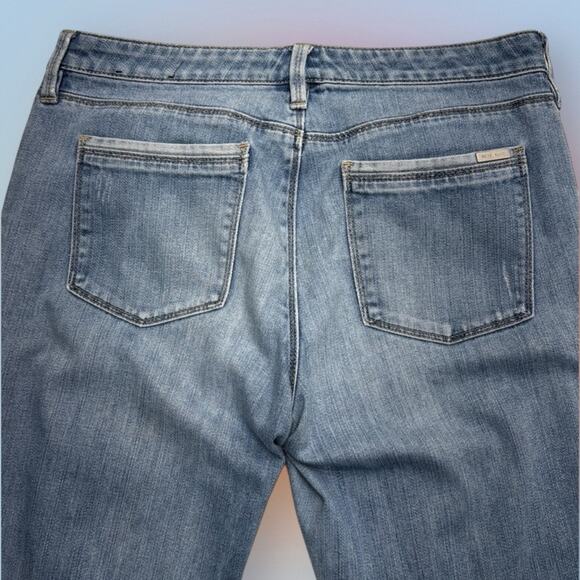 WHBM Women’s 6 GIRLFRIEND Distressed Blue Jeans - Picture 4 of 4